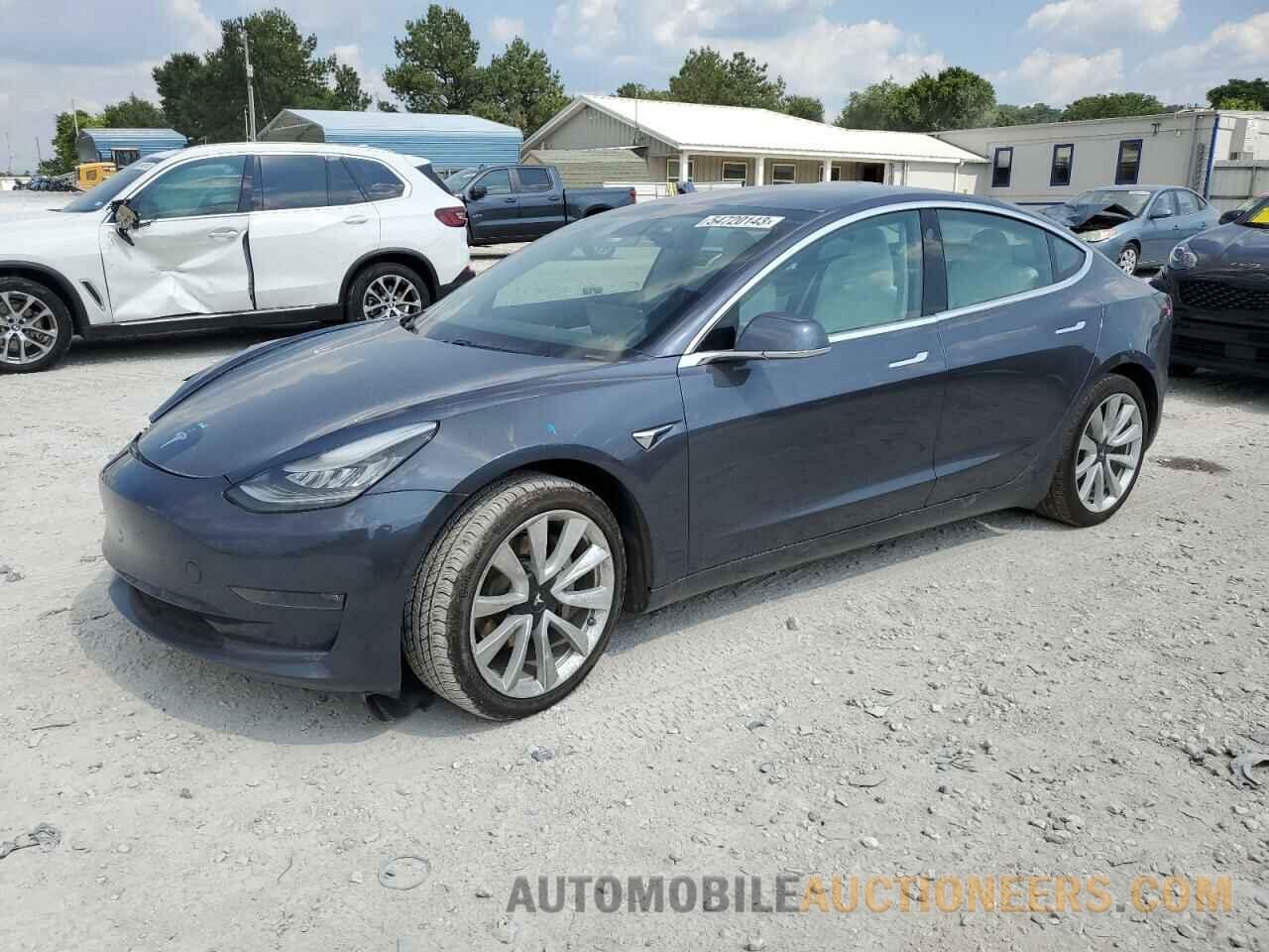 5YJ3E1EB3LF668864 TESLA MODEL 3 2020