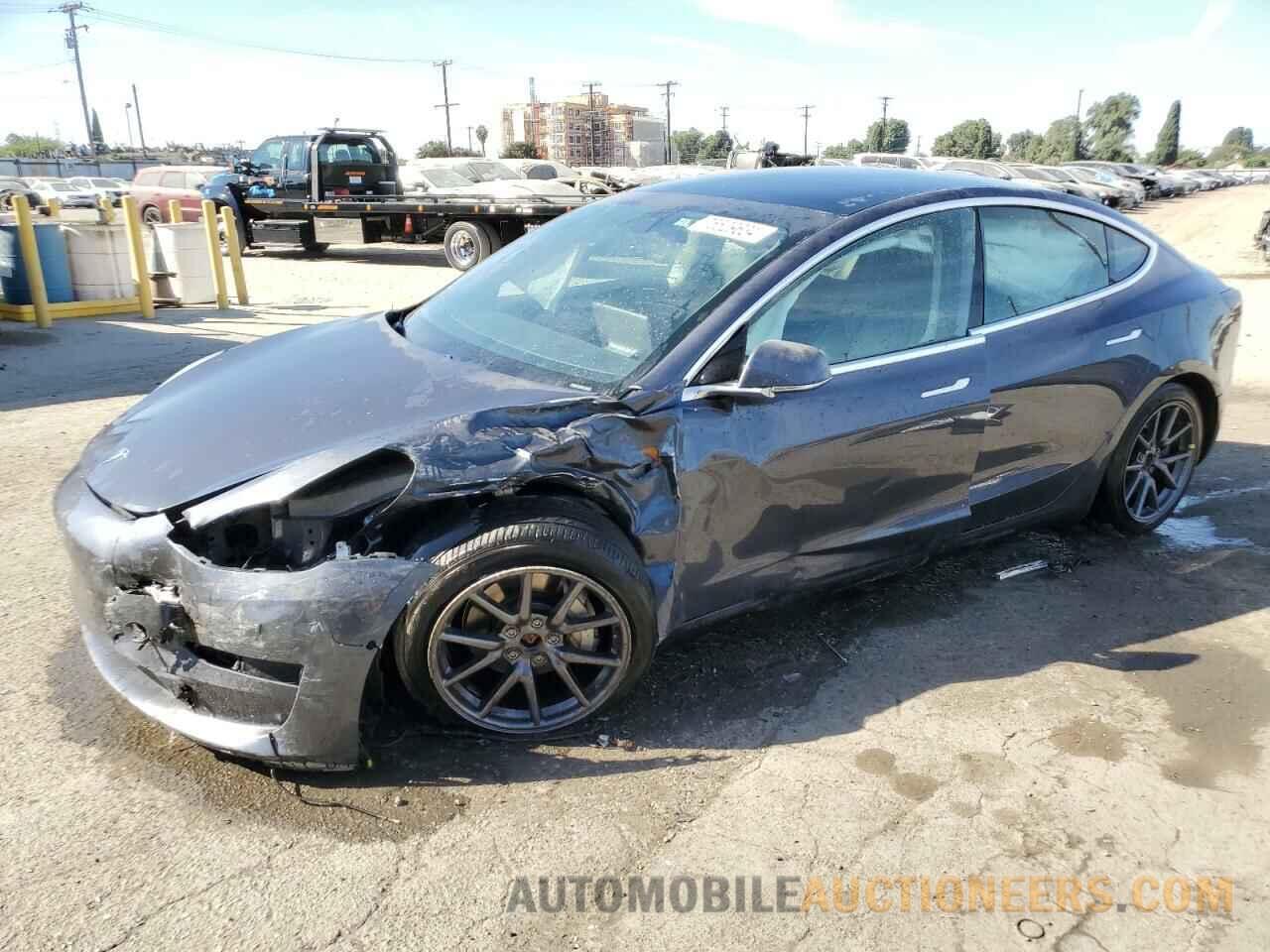 5YJ3E1EB3LF746284 TESLA MODEL 3 2020