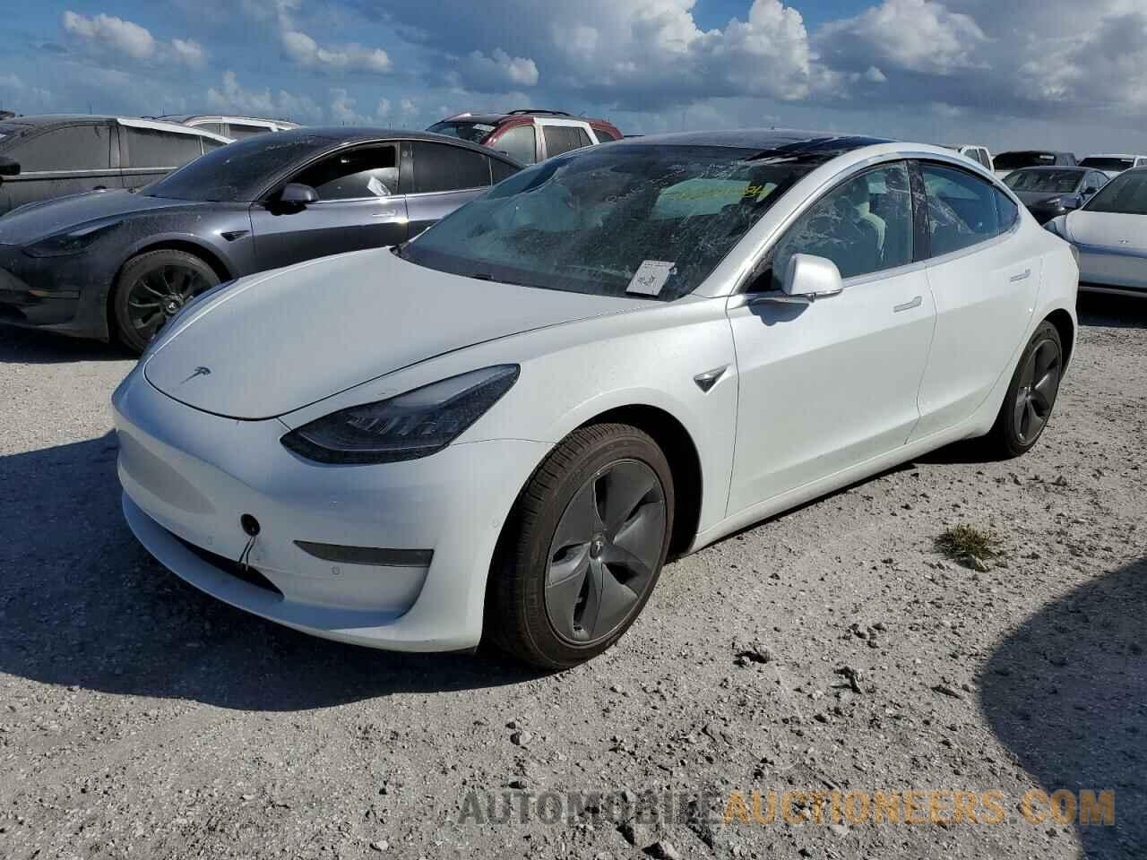 5YJ3E1EB3LF791323 TESLA MODEL 3 2020