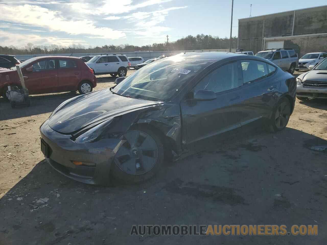 5YJ3E1EB3MF050624 TESLA MODEL 3 2021