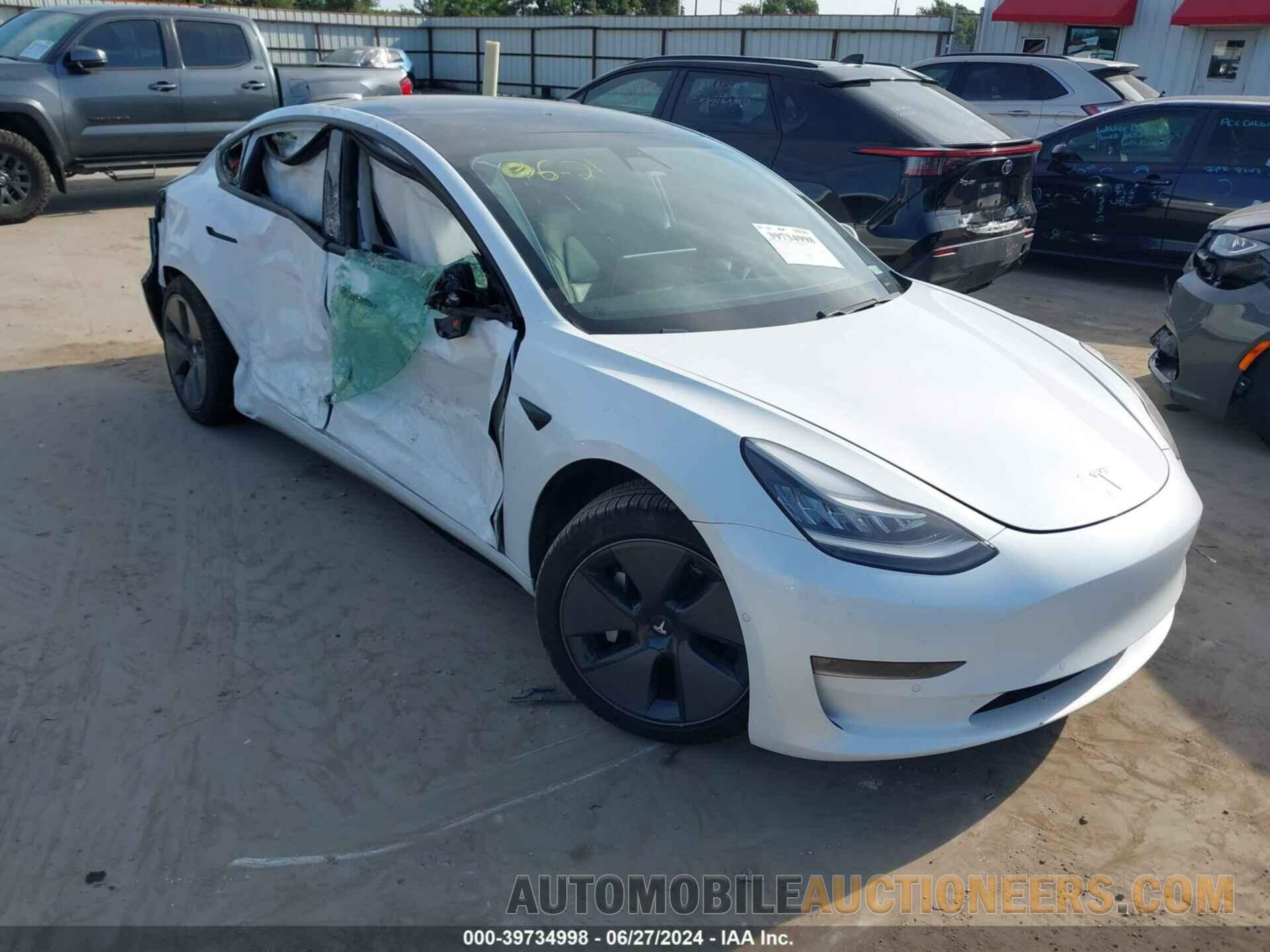 5YJ3E1EB3MF849402 TESLA MODEL 3 2021