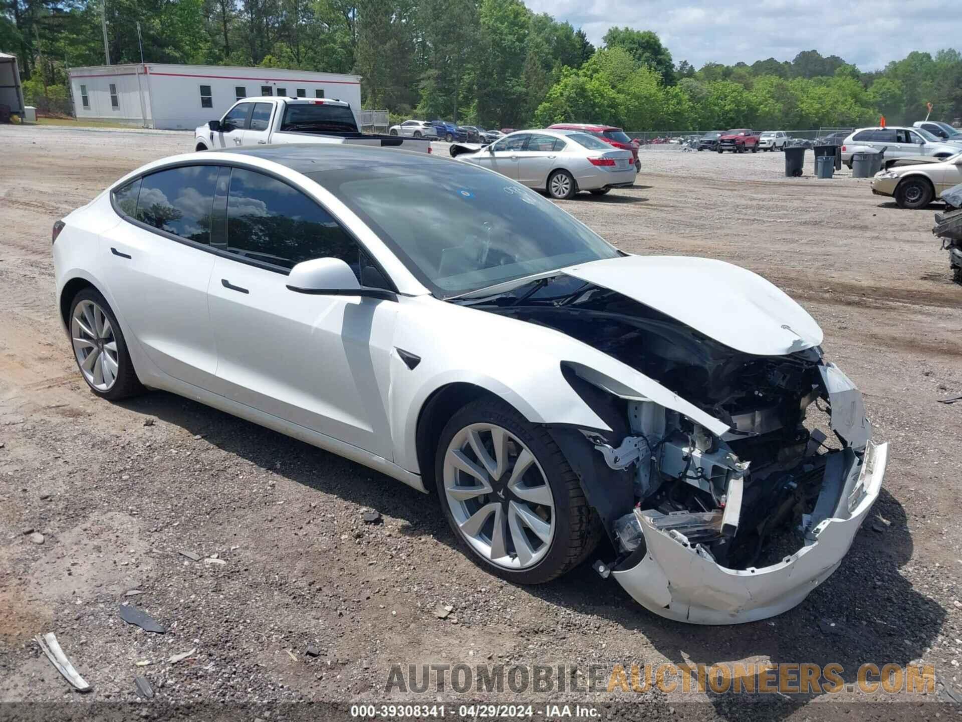 5YJ3E1EB3MF860173 TESLA MODEL 3 2021