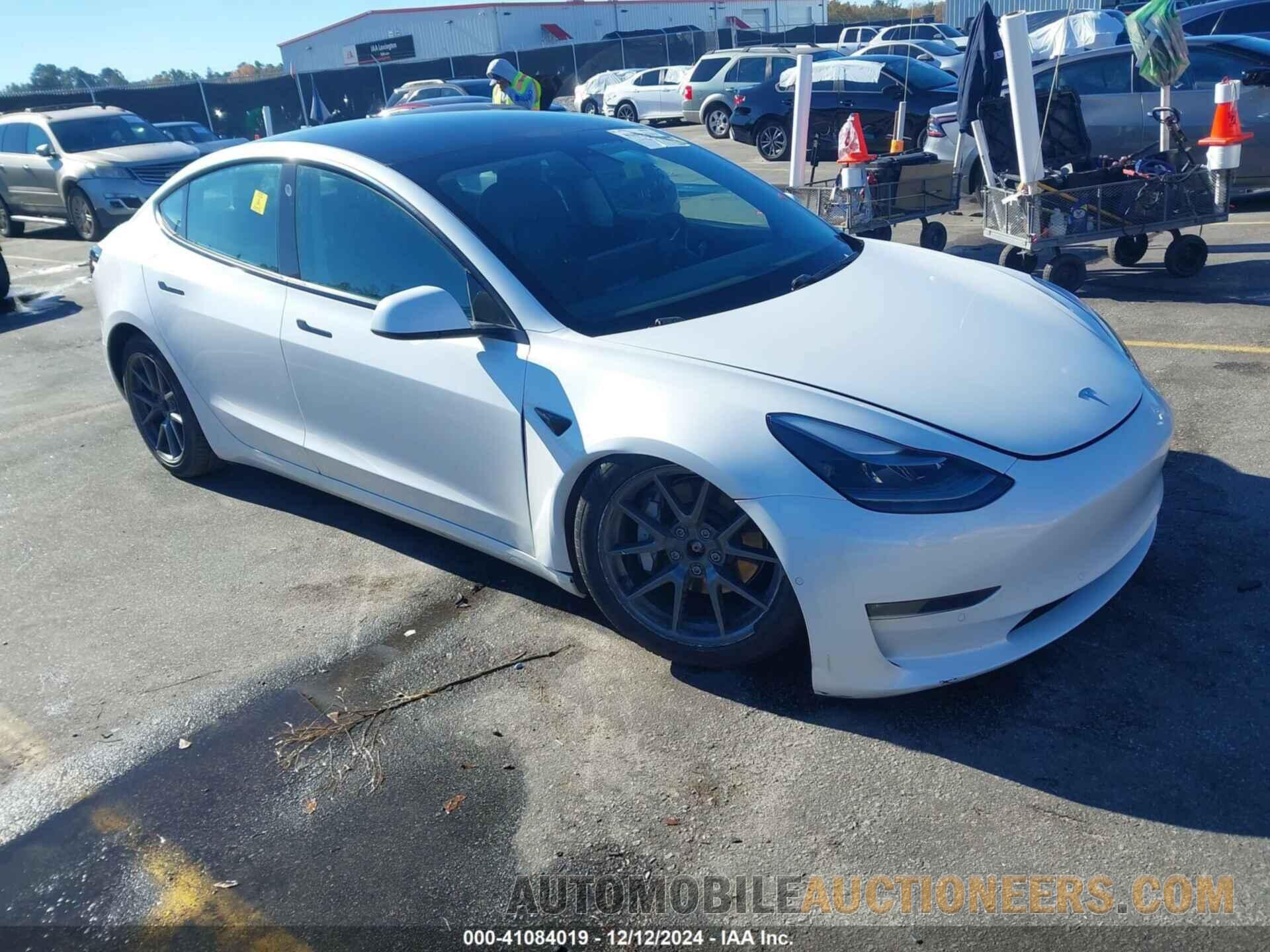 5YJ3E1EB3MF902079 TESLA MODEL 3 2021