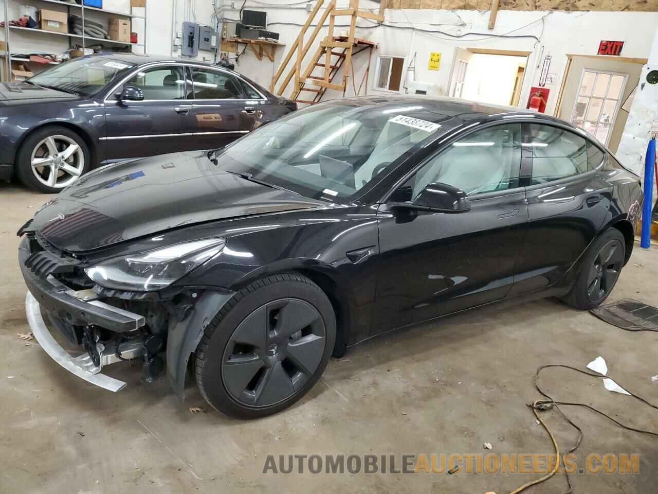 5YJ3E1EB3MF937477 TESLA MODEL 3 2021