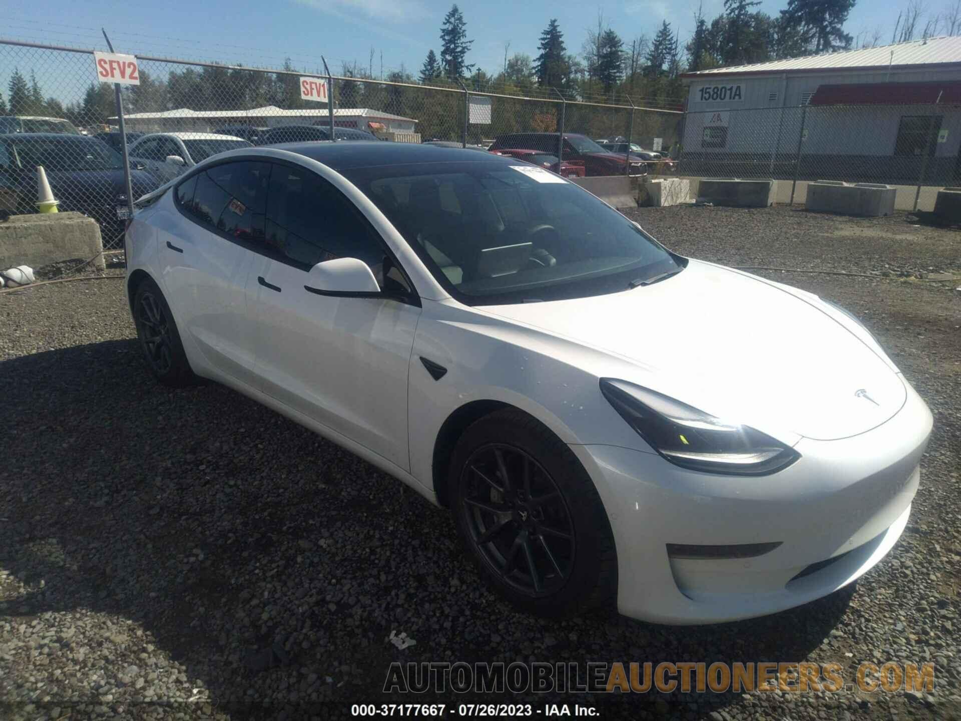 5YJ3E1EB3MF939004 TESLA MODEL 3 2021