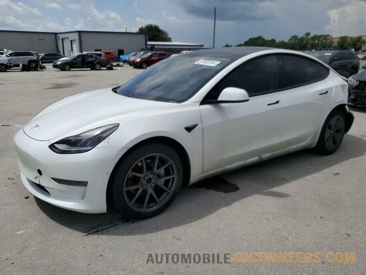 5YJ3E1EB3MF974514 TESLA MODEL 3 2021