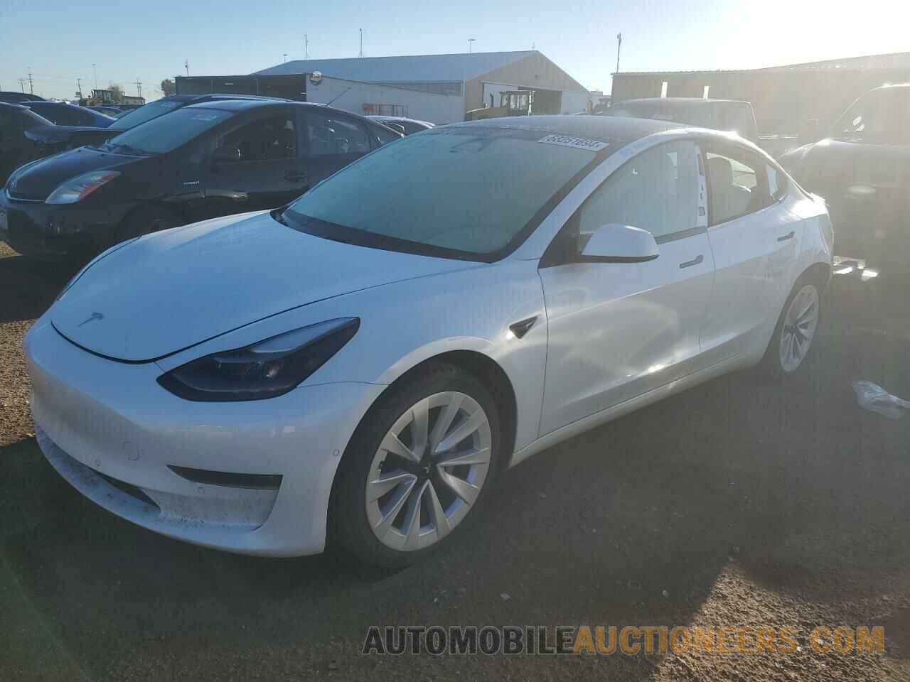 5YJ3E1EB3MF975484 TESLA MODEL 3 2021