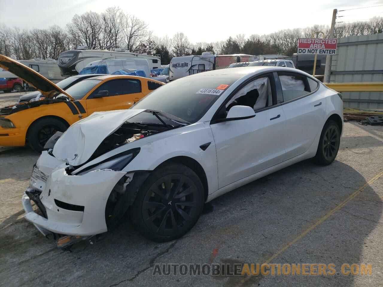 5YJ3E1EB3MF980524 TESLA MODEL 3 2021