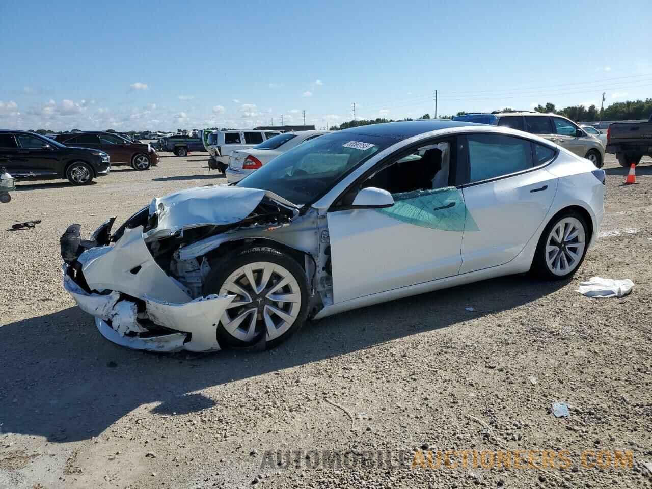 5YJ3E1EB3NF102822 TESLA MODEL 3 2022