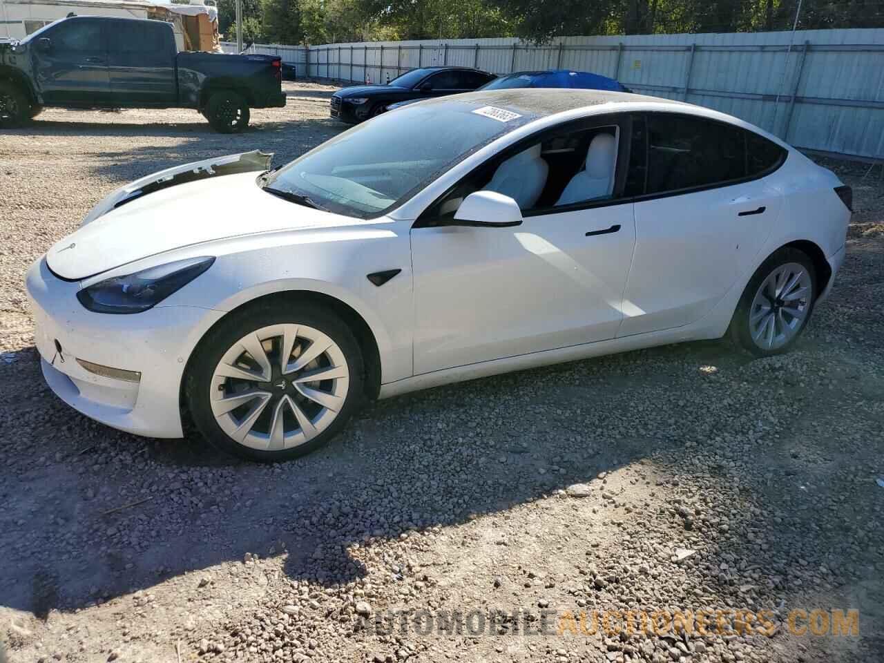 5YJ3E1EB3NF110726 TESLA MODEL 3 2022