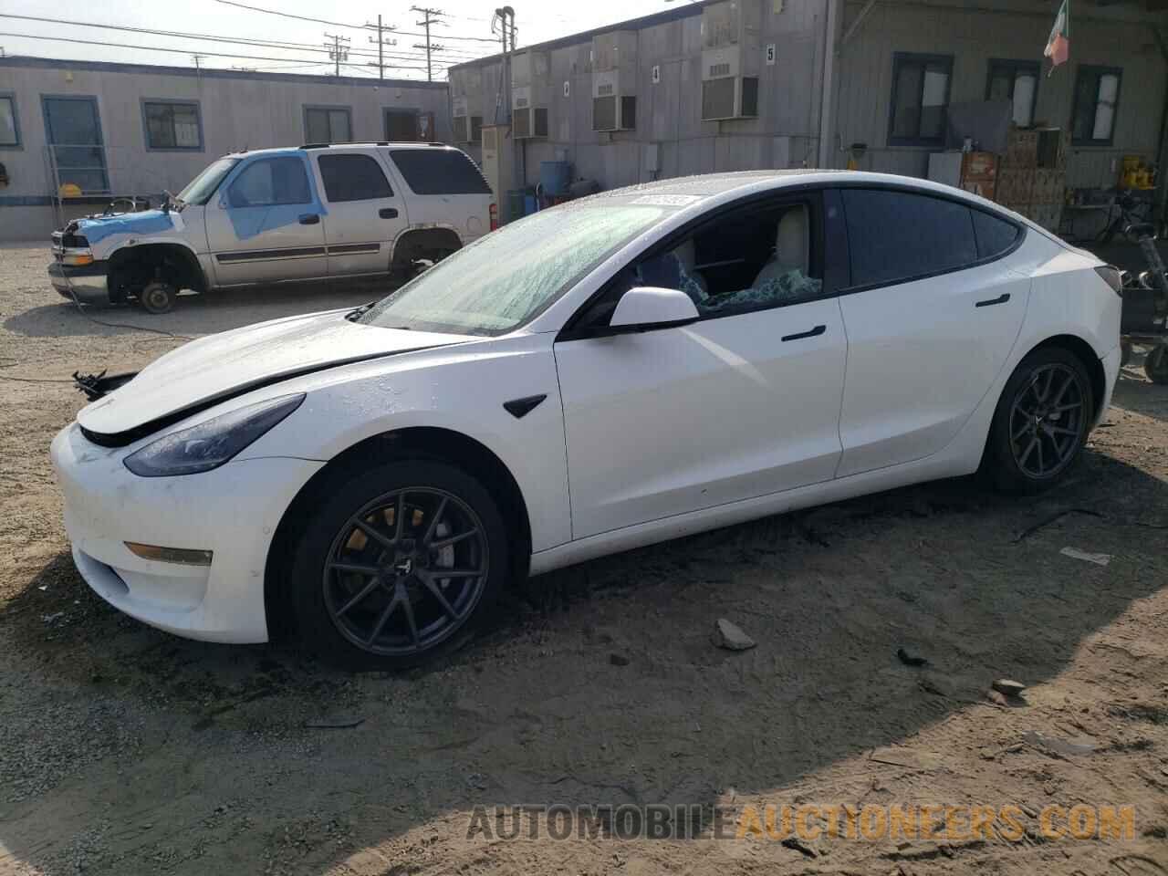 5YJ3E1EB3NF118454 TESLA MODEL 3 2022