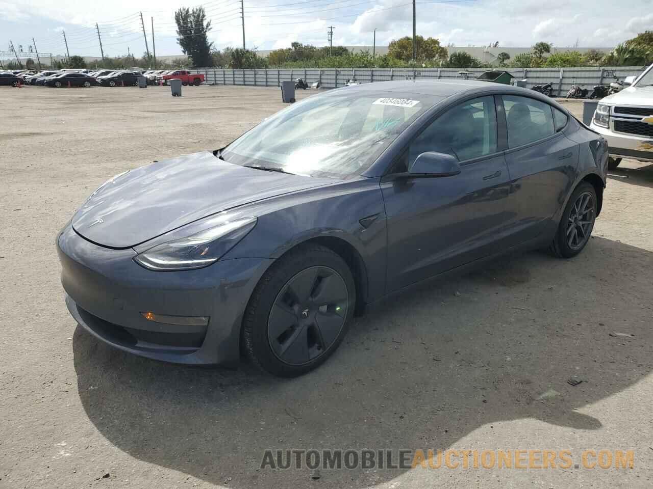 5YJ3E1EB3NF122987 TESLA MODEL 3 2022