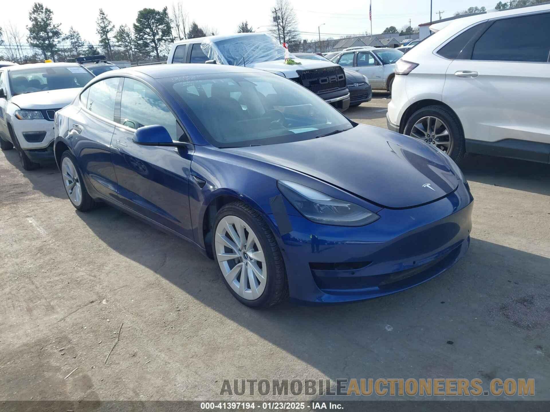 5YJ3E1EB3NF124075 TESLA MODEL 3 2022