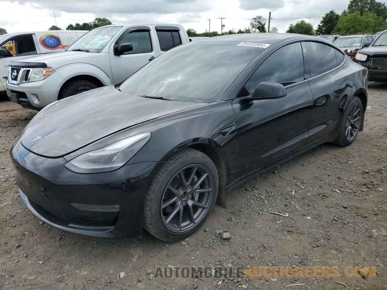 5YJ3E1EB3NF135254 TESLA MODEL 3 2022