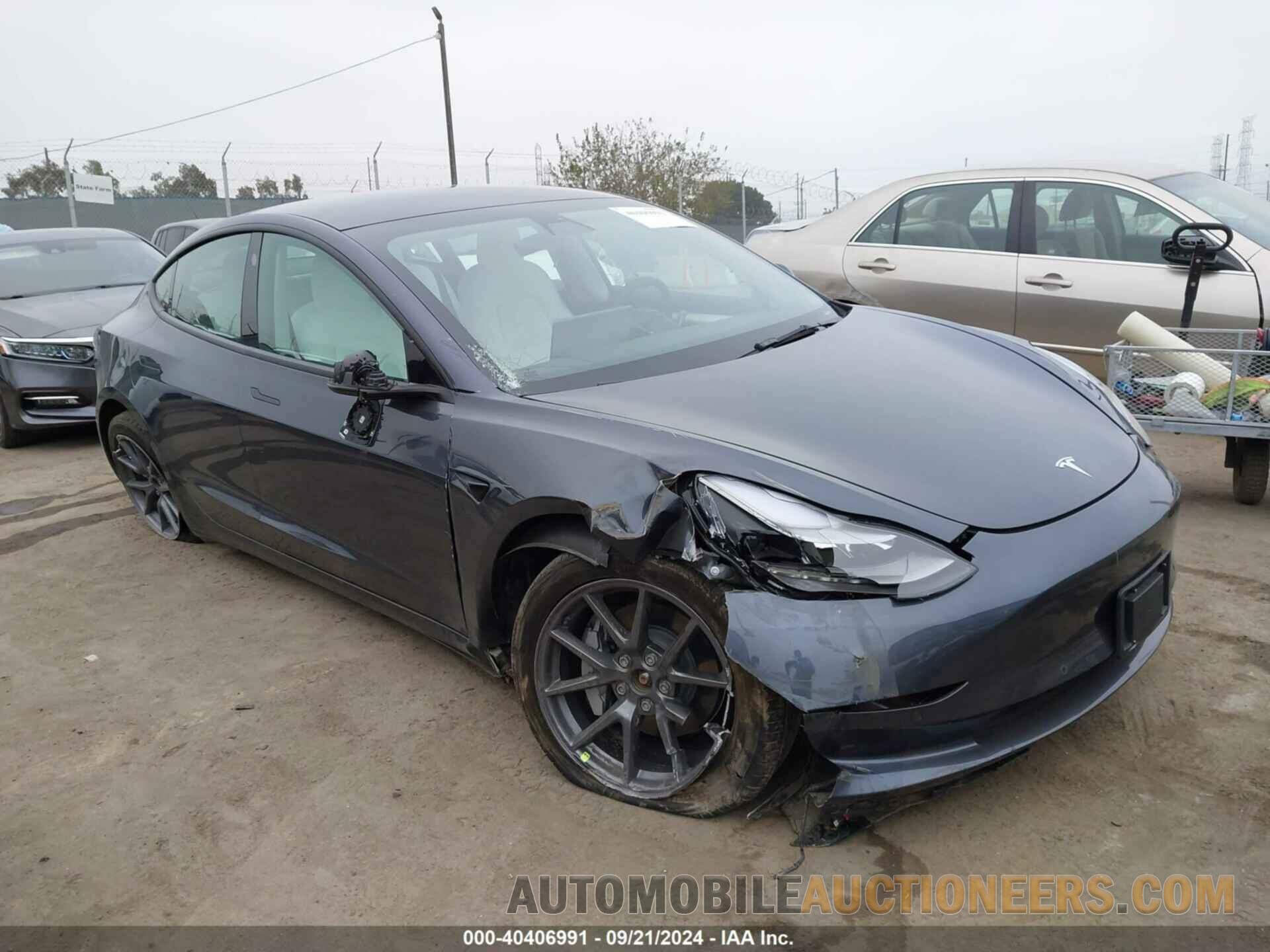 5YJ3E1EB3NF135447 TESLA MODEL 3 2022