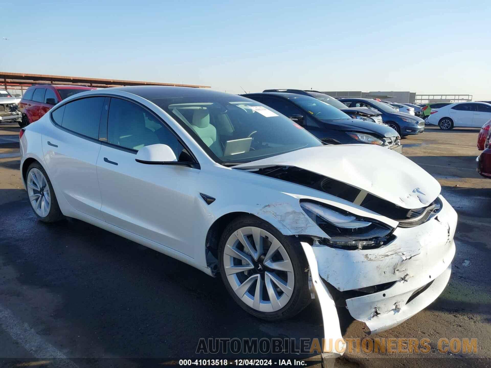 5YJ3E1EB3NF136615 TESLA MODEL 3 2022