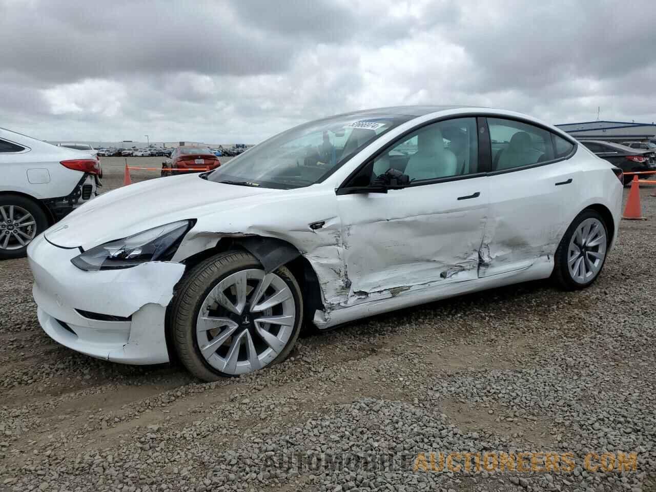 5YJ3E1EB3NF138171 TESLA MODEL 3 2022