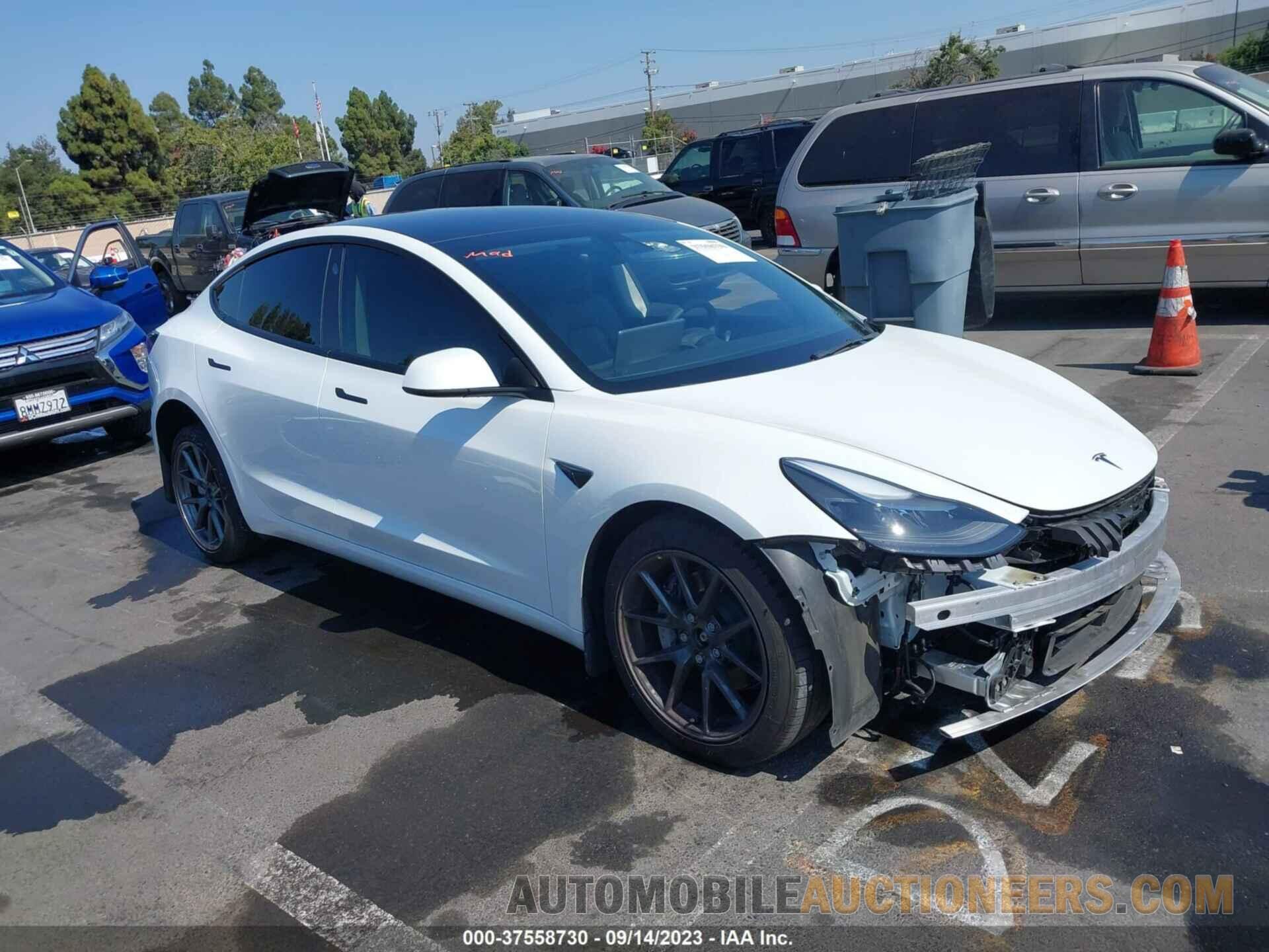 5YJ3E1EB3NF153222 TESLA MODEL 3 2022