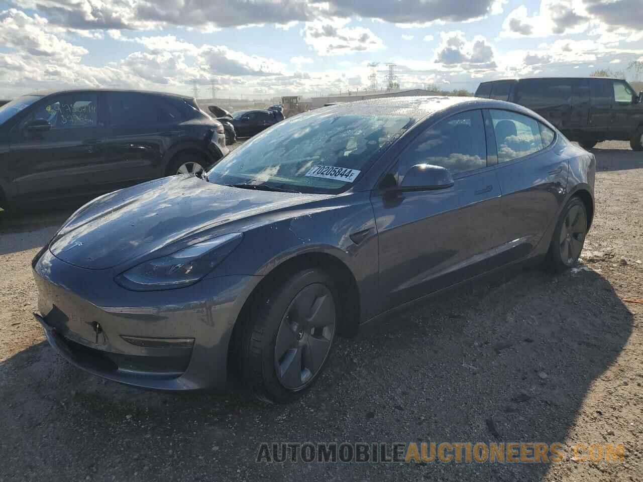 5YJ3E1EB3NF170764 TESLA MODEL 3 2022