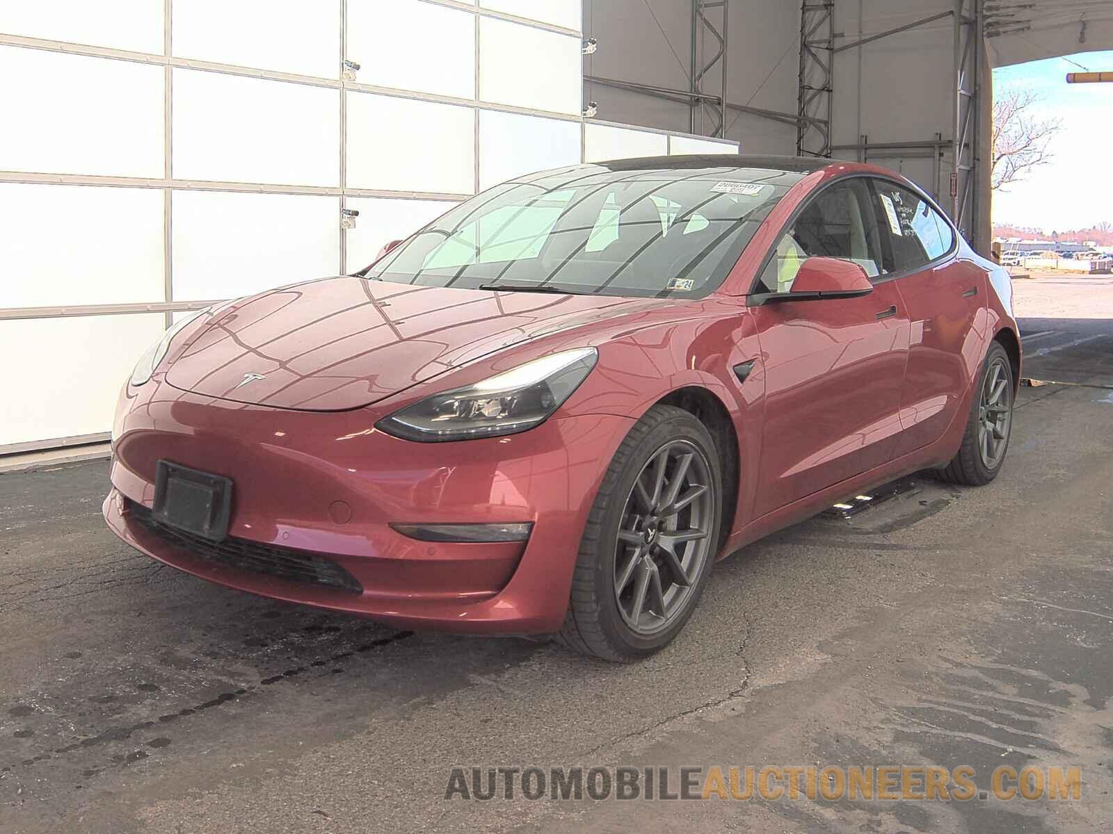 5YJ3E1EB3NF185961 Tesla Model 3 2022