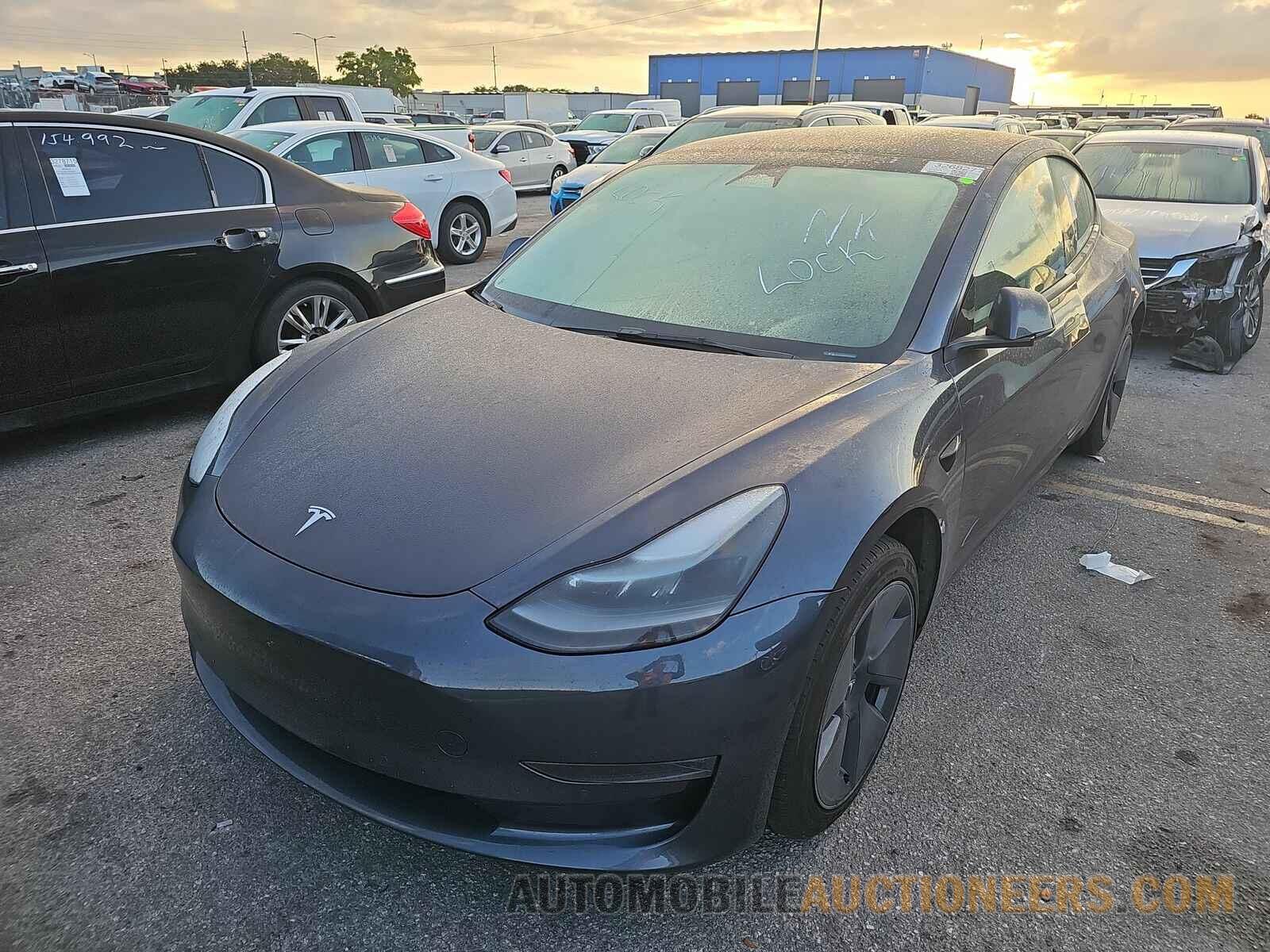 5YJ3E1EB3NF195874 Tesla Model 3 2022