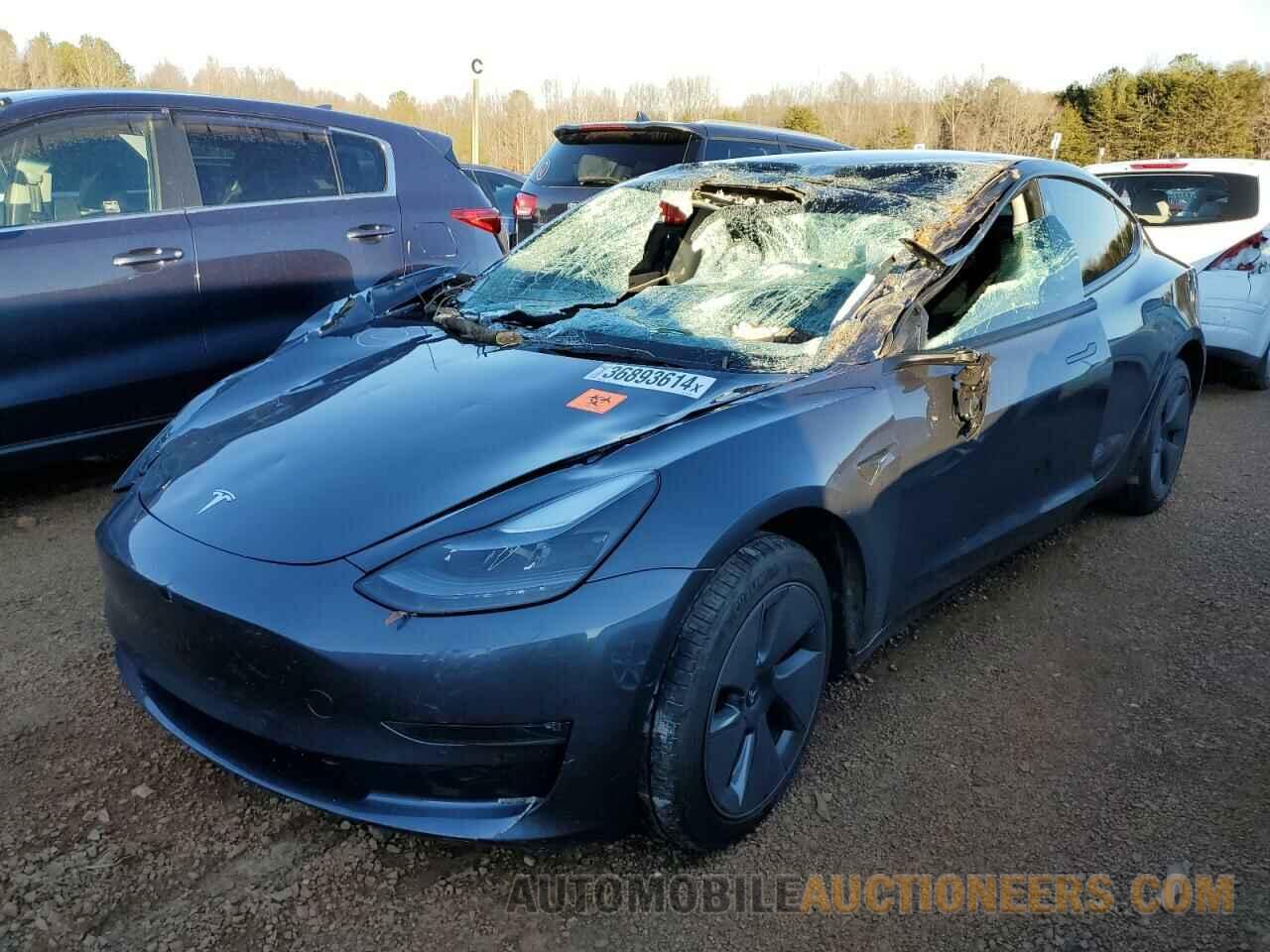 5YJ3E1EB3NF244085 TESLA MODEL 3 2022