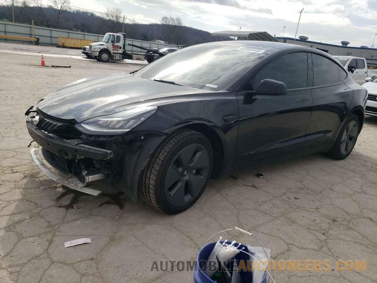 5YJ3E1EB3NF258777 TESLA MODEL 3 2022