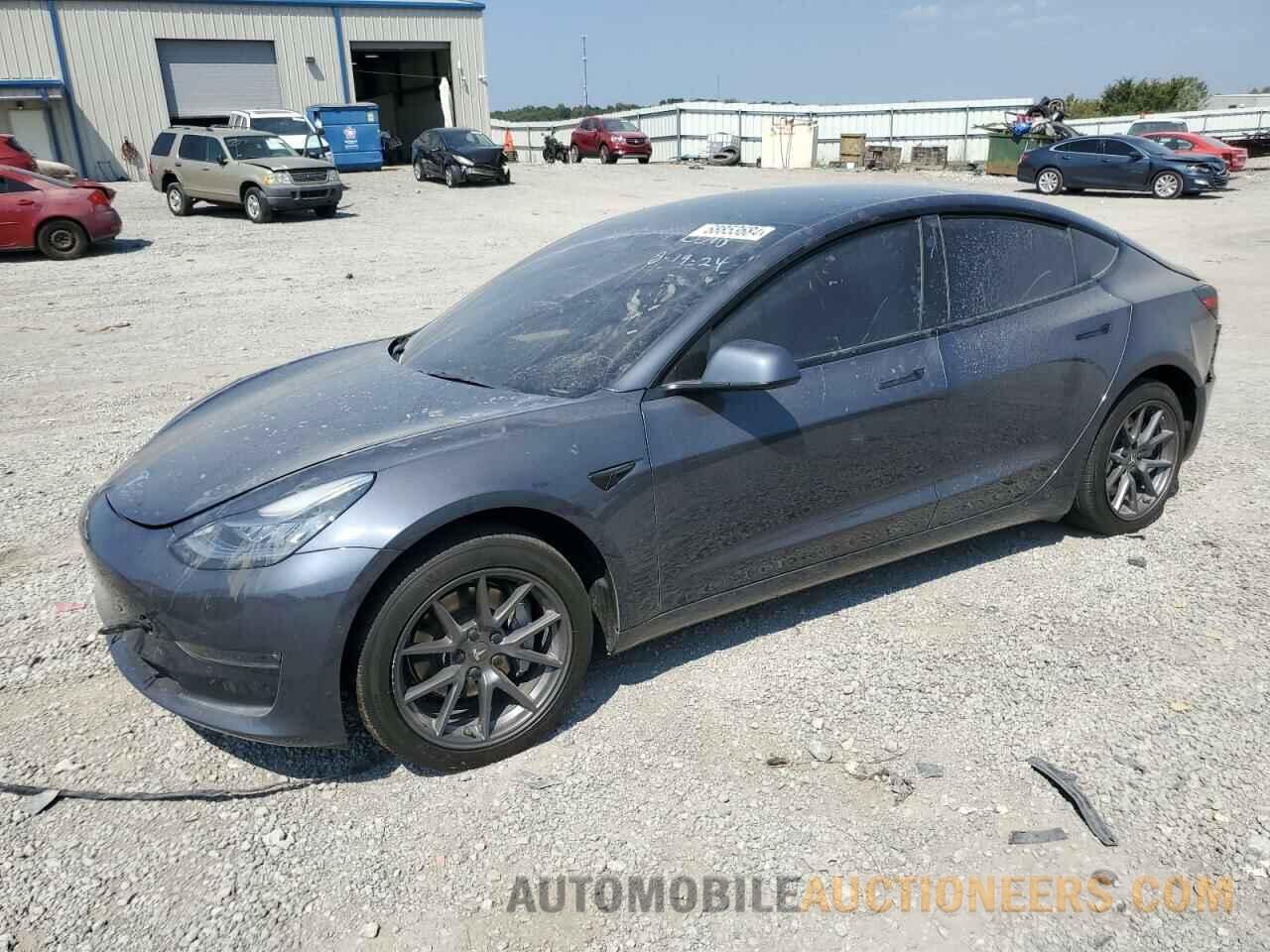 5YJ3E1EB3NF261615 TESLA MODEL 3 2022