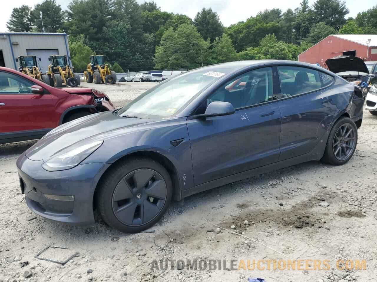 5YJ3E1EB3NF268225 TESLA MODEL 3 2022