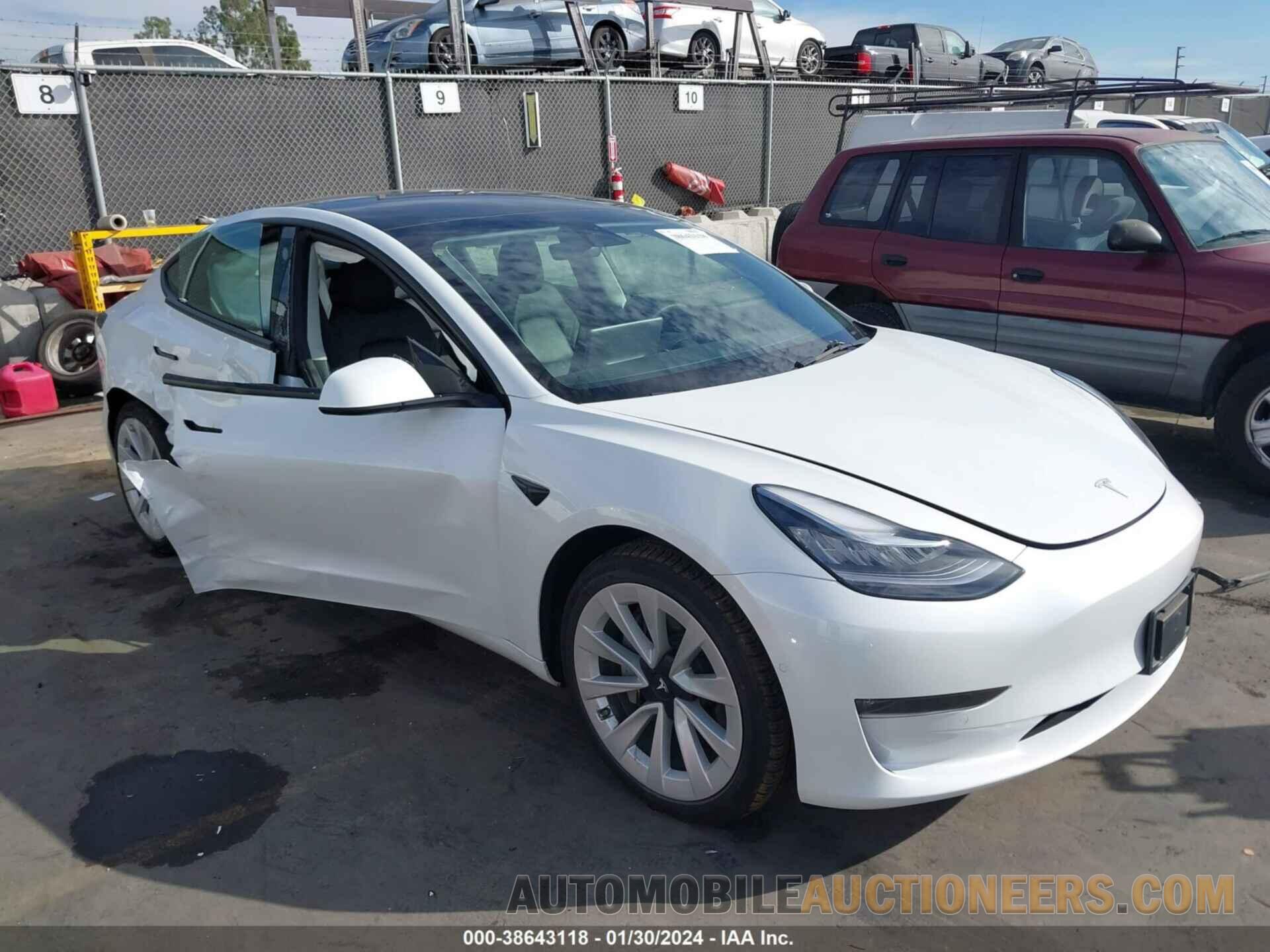 5YJ3E1EB3NF298938 TESLA MODEL 3 2022