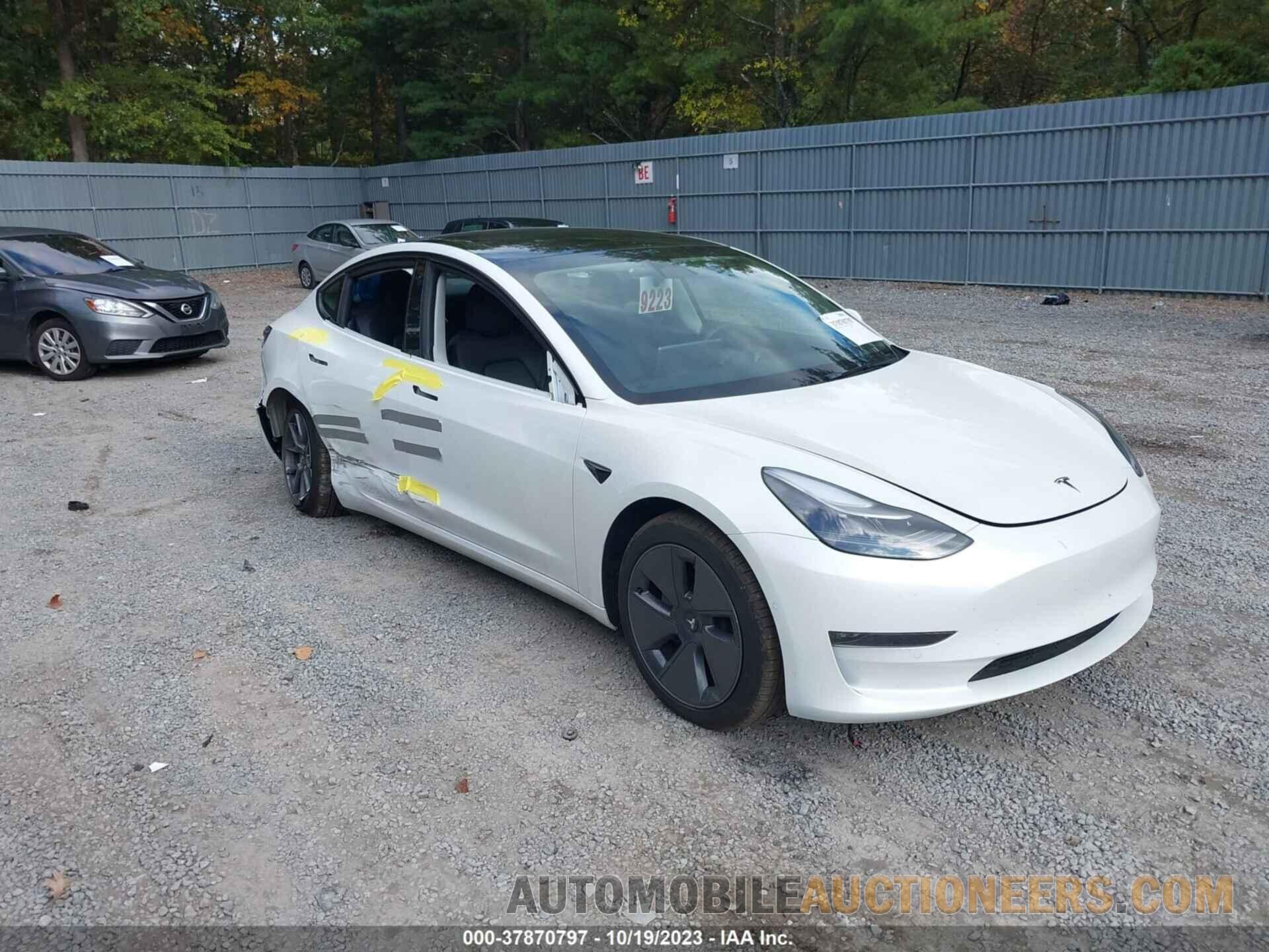 5YJ3E1EB3NF307489 TESLA MODEL 3 2022