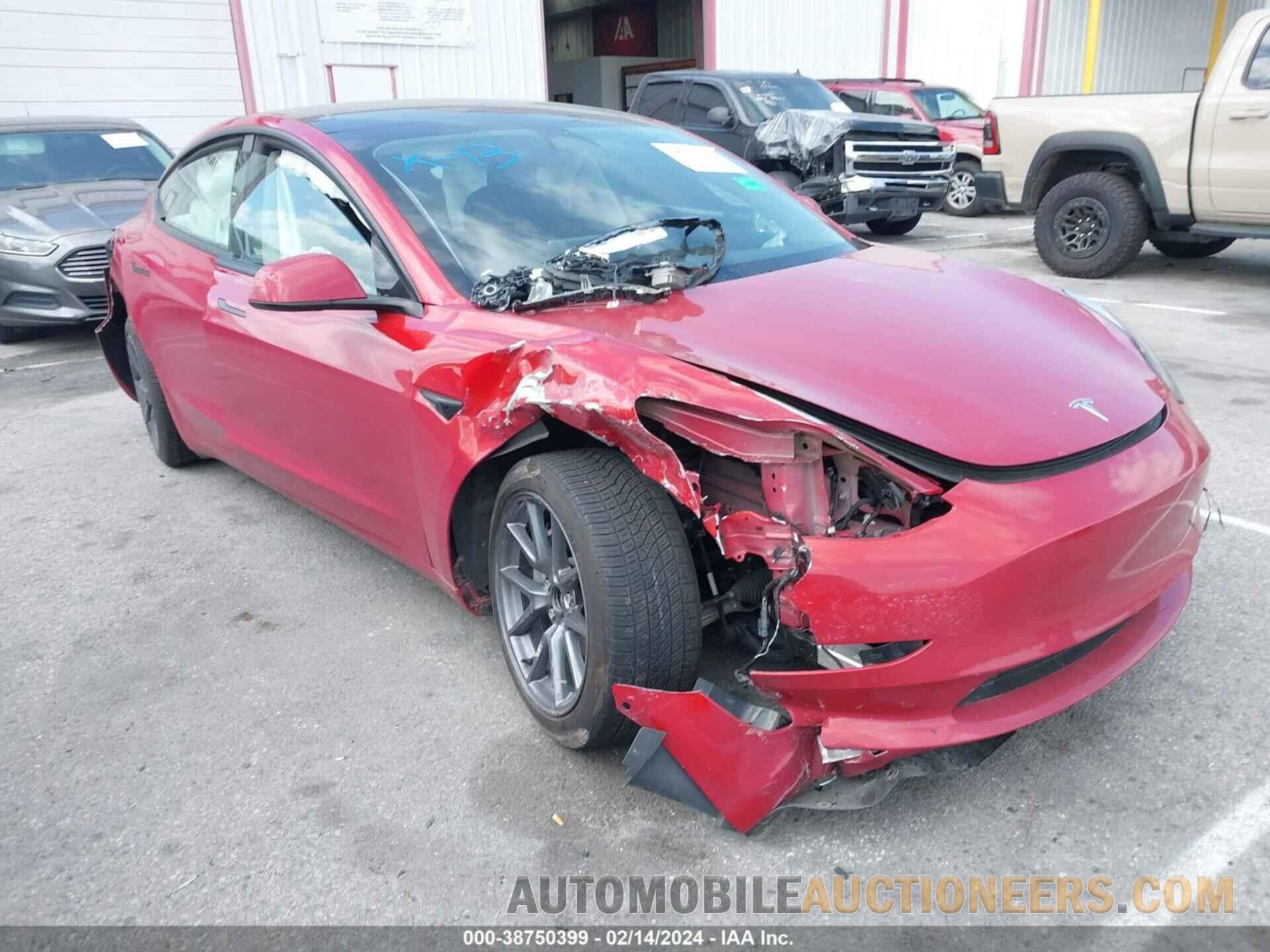 5YJ3E1EB3NF317973 TESLA MODEL 3 2022