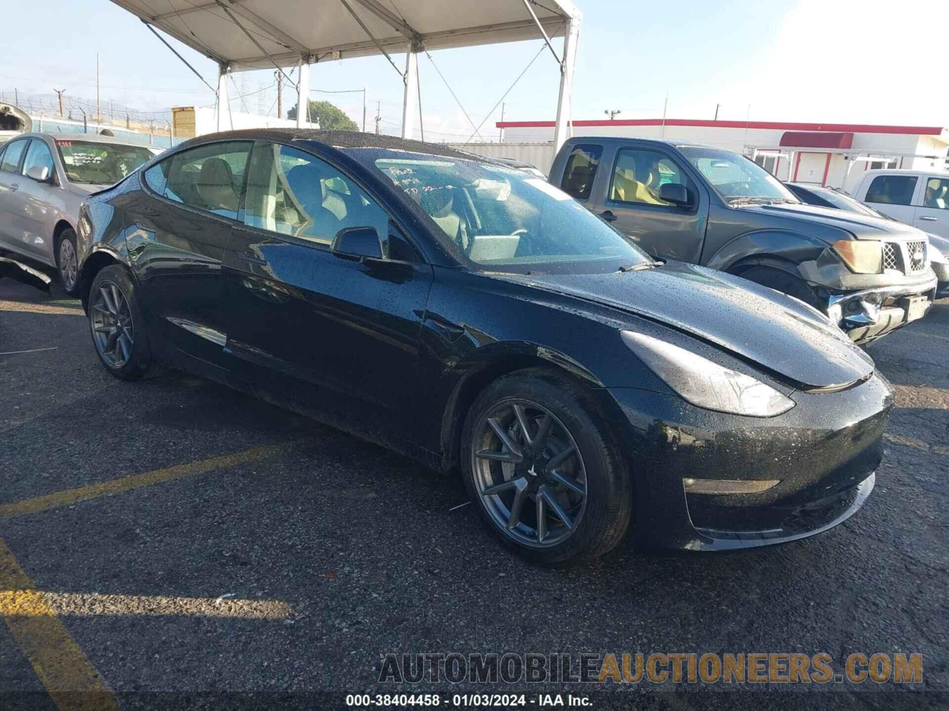 5YJ3E1EB3NF324048 TESLA MODEL 3 2022