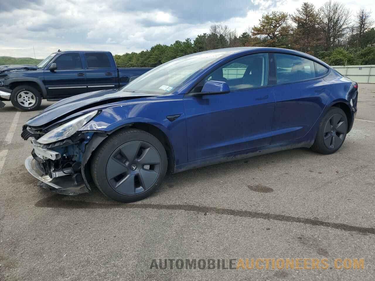 5YJ3E1EB3NF332523 TESLA MODEL 3 2022