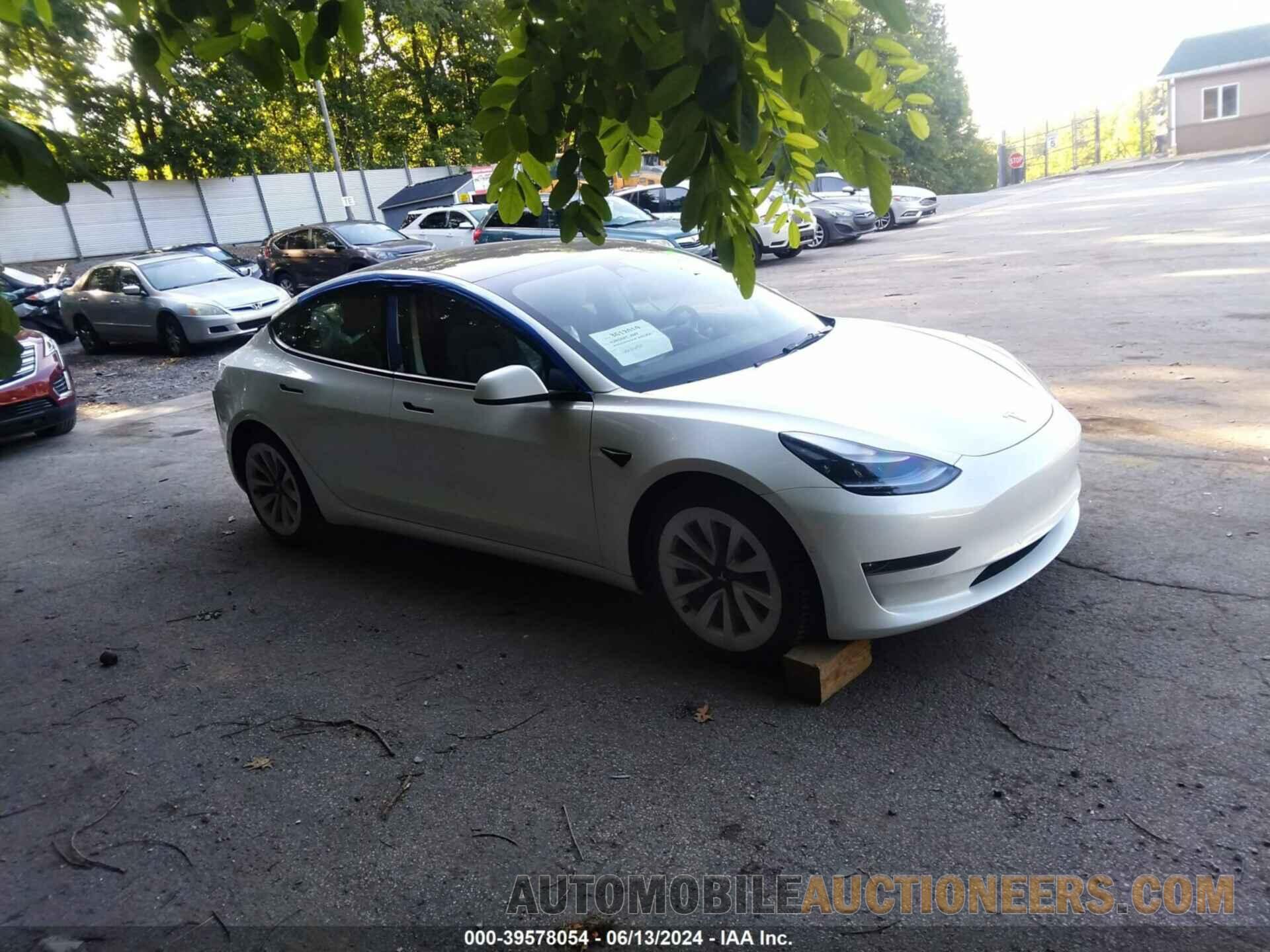 5YJ3E1EB3NF332778 TESLA MODEL 3 2022