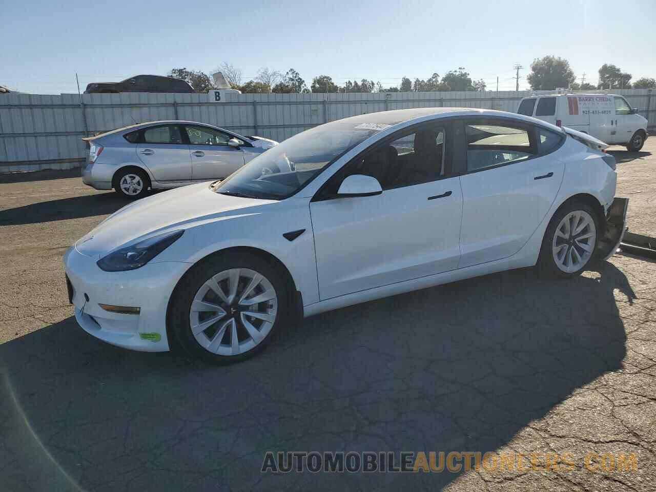 5YJ3E1EB3NF355770 TESLA MODEL 3 2022