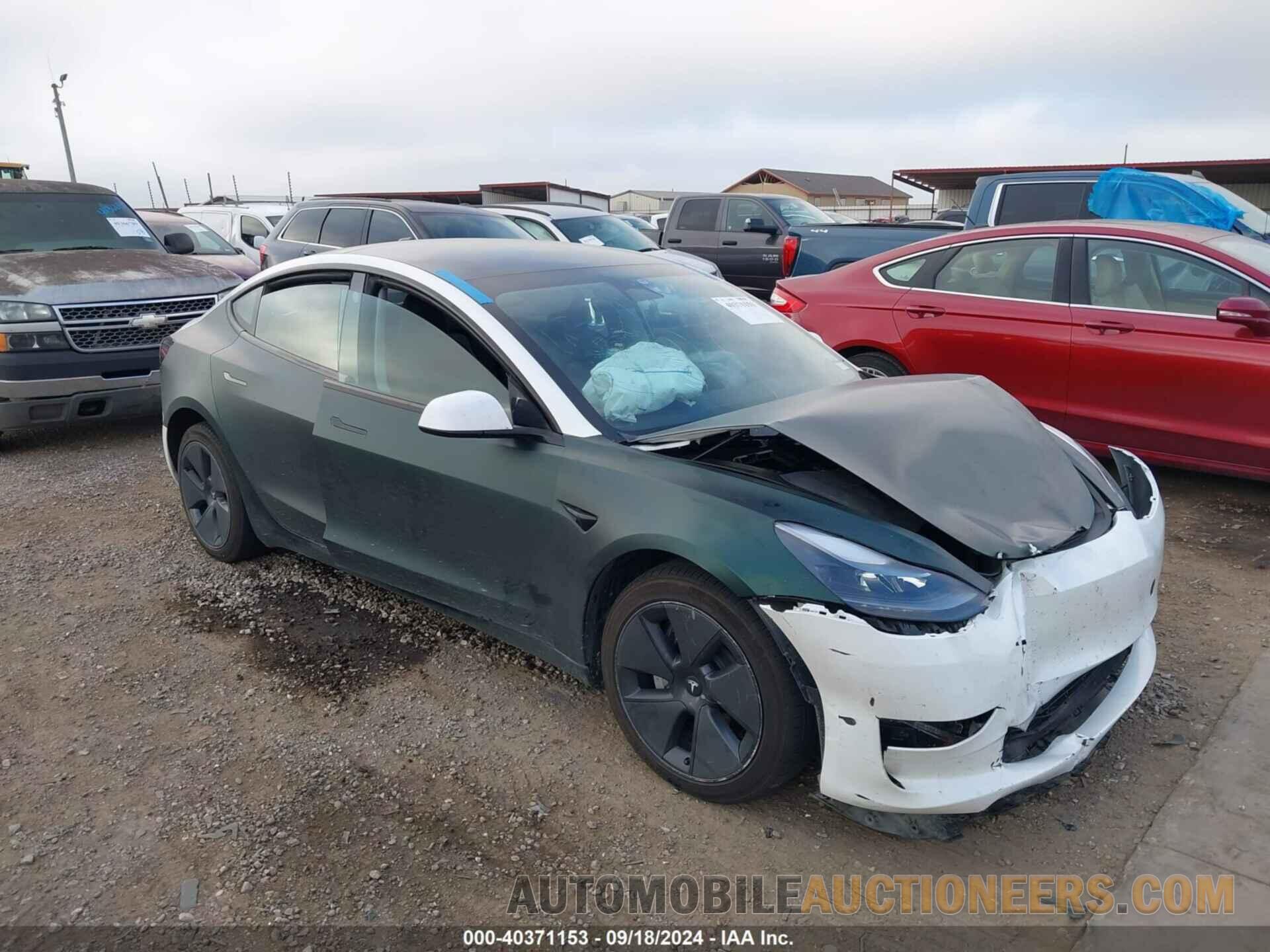 5YJ3E1EB3PF392823 TESLA MODEL 3 2023