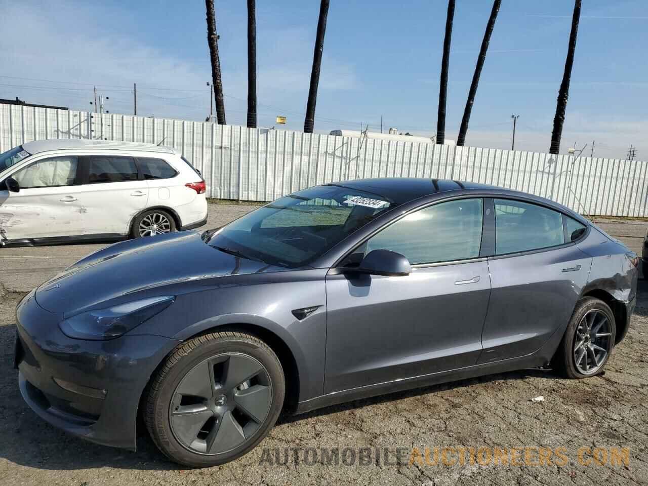 5YJ3E1EB3PF461963 TESLA MODEL 3 2023