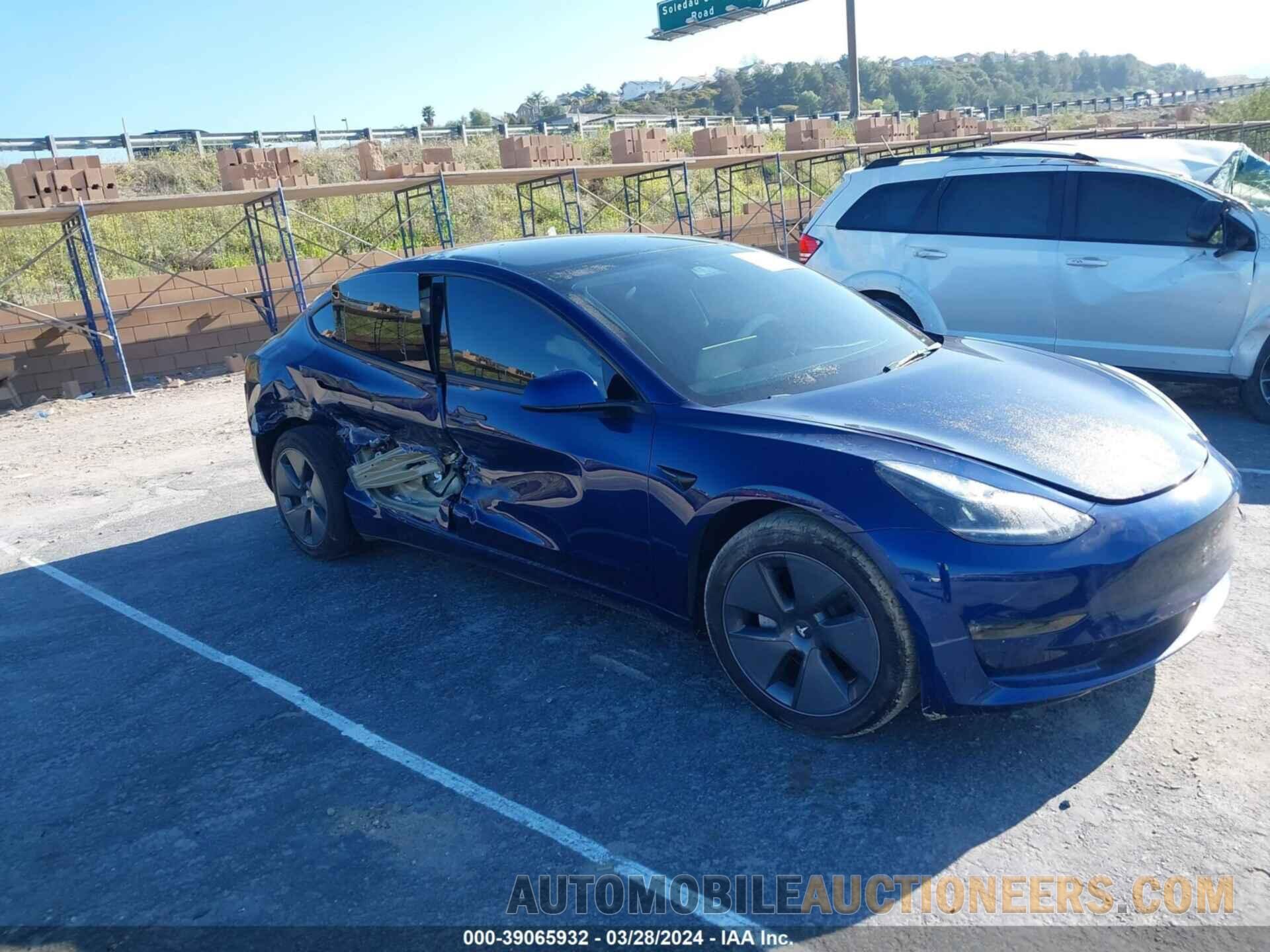 5YJ3E1EB3PF633702 TESLA MODEL 3 2023