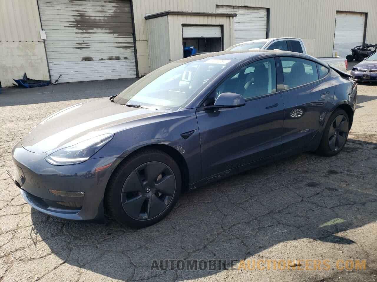 5YJ3E1EB3PF637023 TESLA MODEL 3 2023