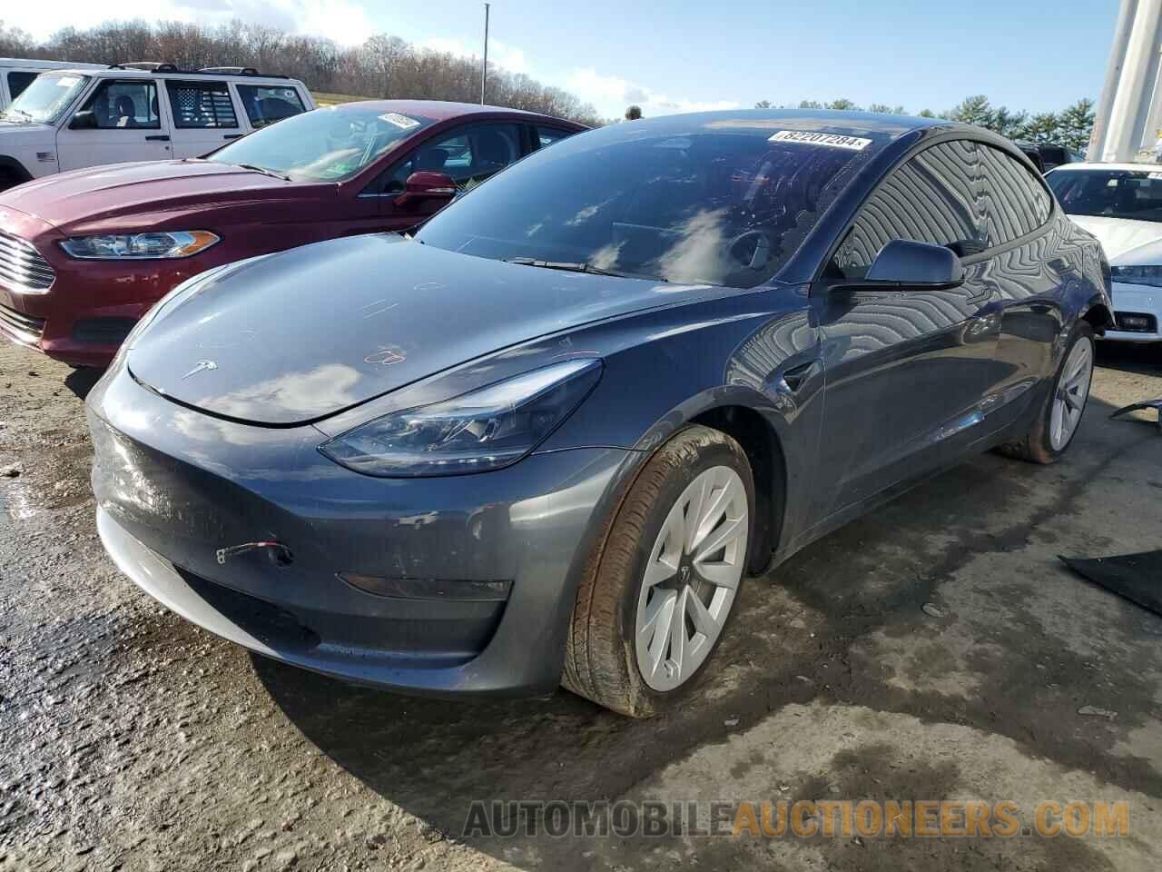 5YJ3E1EB3PF661886 TESLA MODEL 3 2023