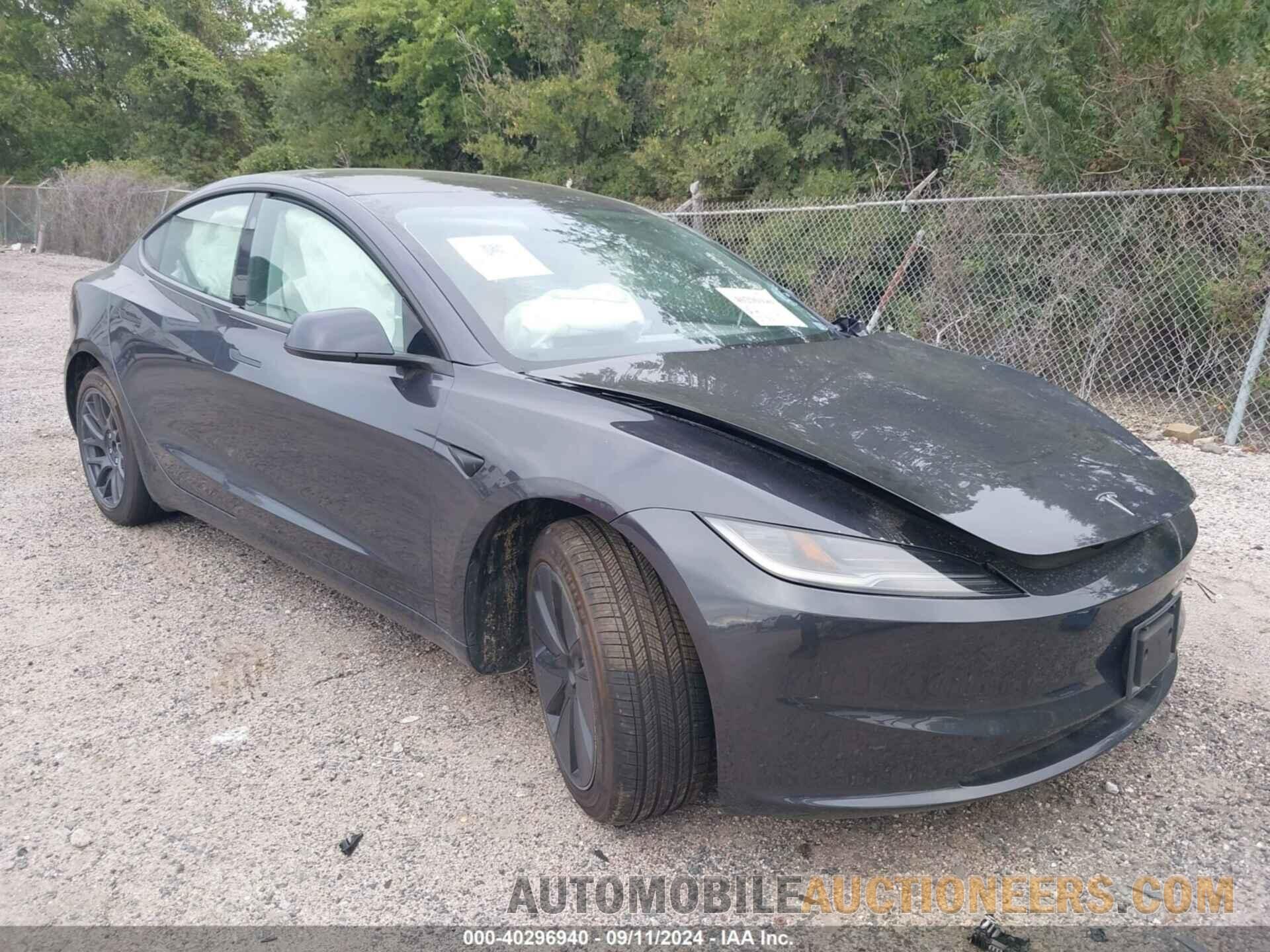 5YJ3E1EB3RF759674 TESLA MODEL 3 2024