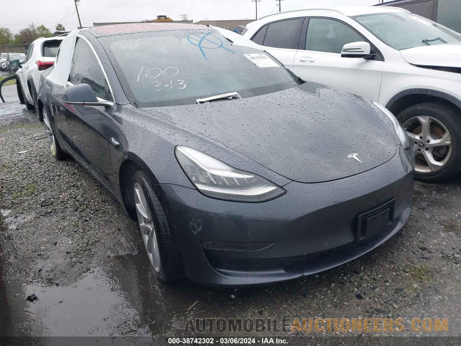 5YJ3E1EB4JF069016 TESLA MODEL 3 2018