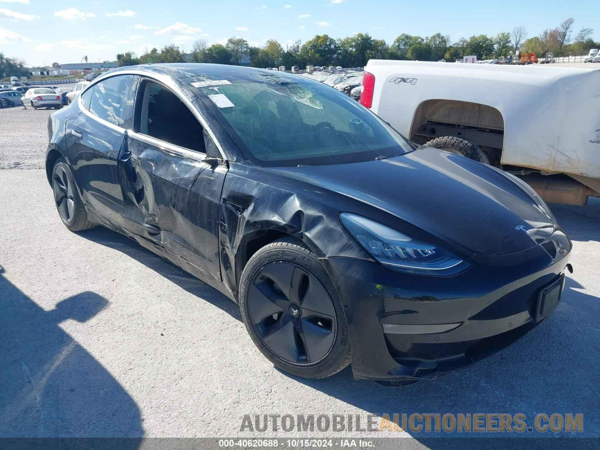 5YJ3E1EB4JF070831 TESLA MODEL 3 2018