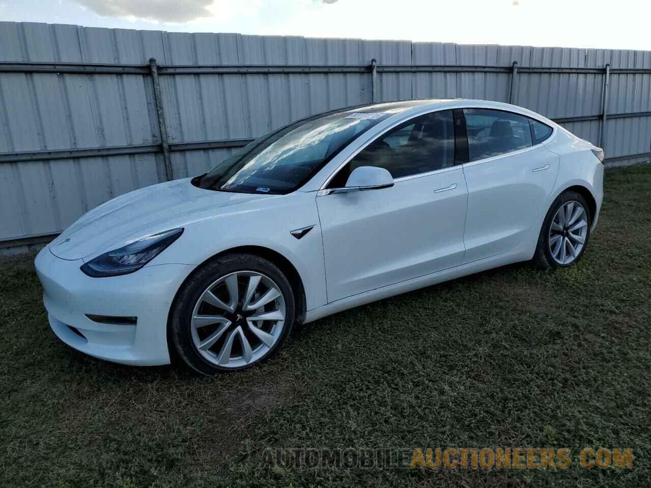 5YJ3E1EB4JF088925 TESLA MODEL 3 2018