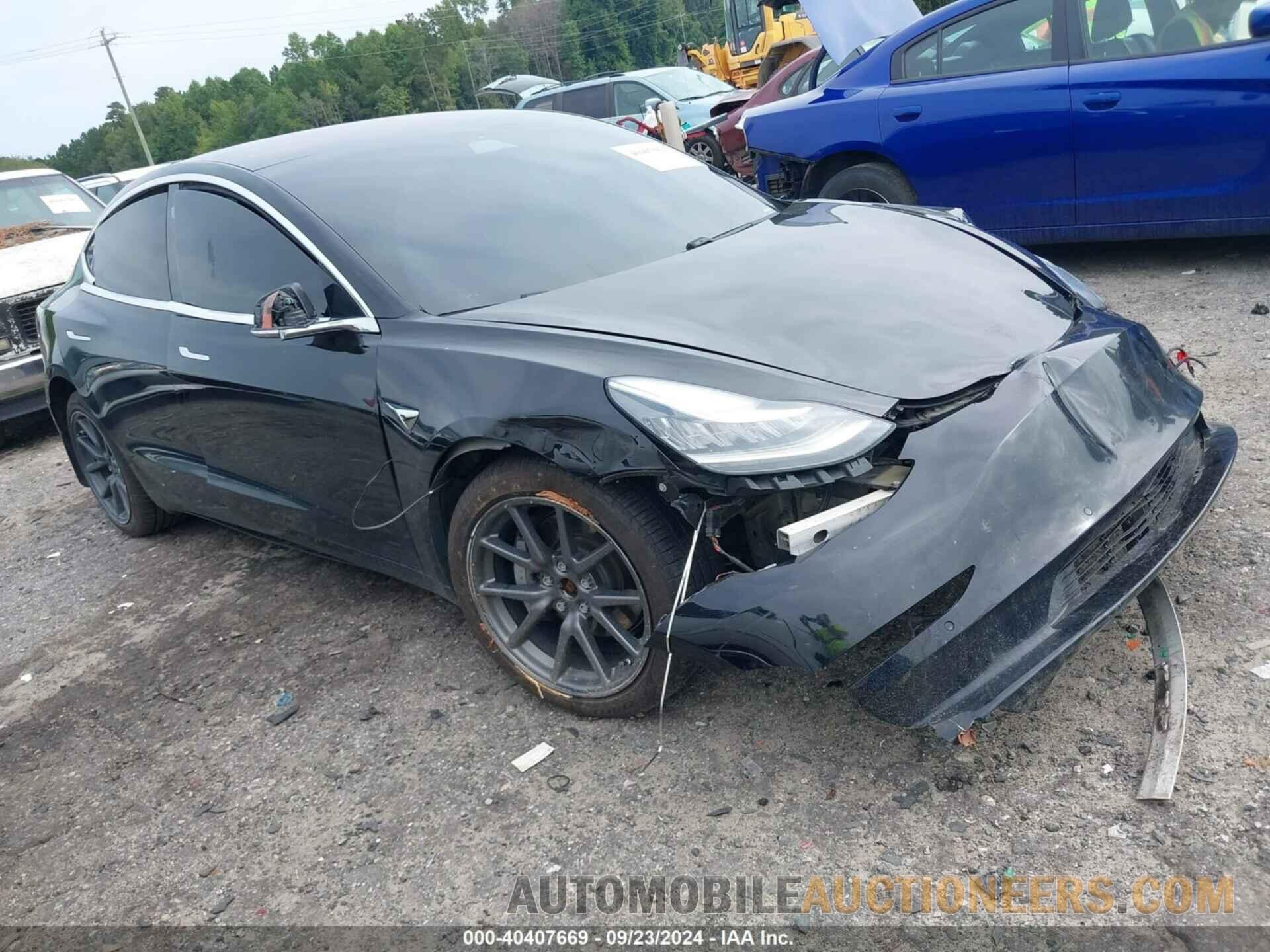 5YJ3E1EB4JF099181 TESLA MODEL 3 2018