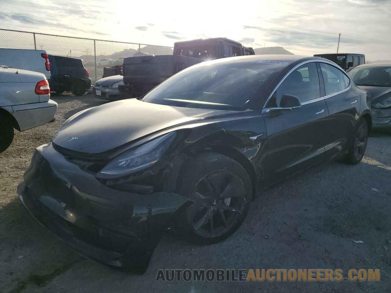 5YJ3E1EB4JF103178 TESLA MODEL 3 2018