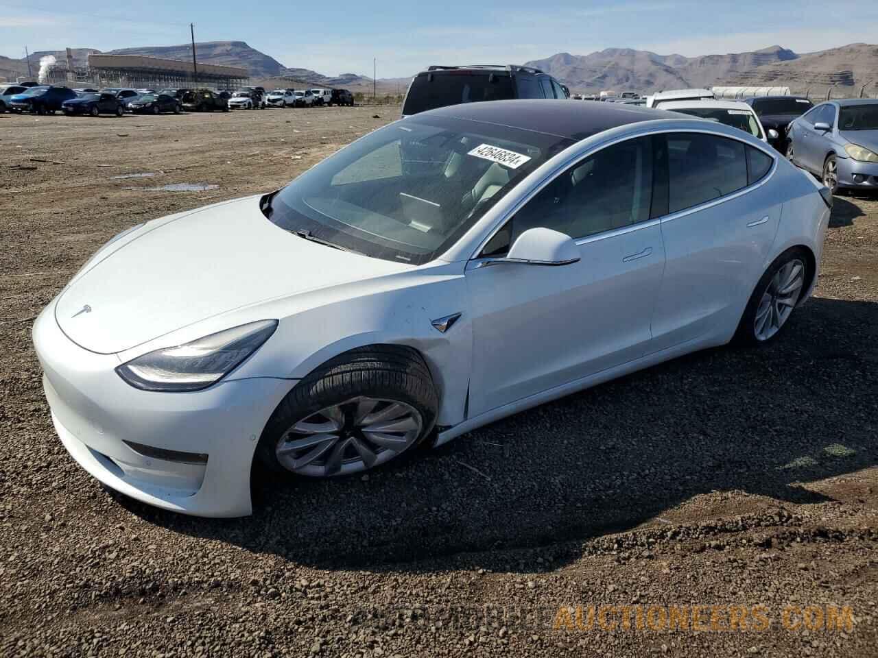 5YJ3E1EB4JF111717 TESLA MODEL 3 2018