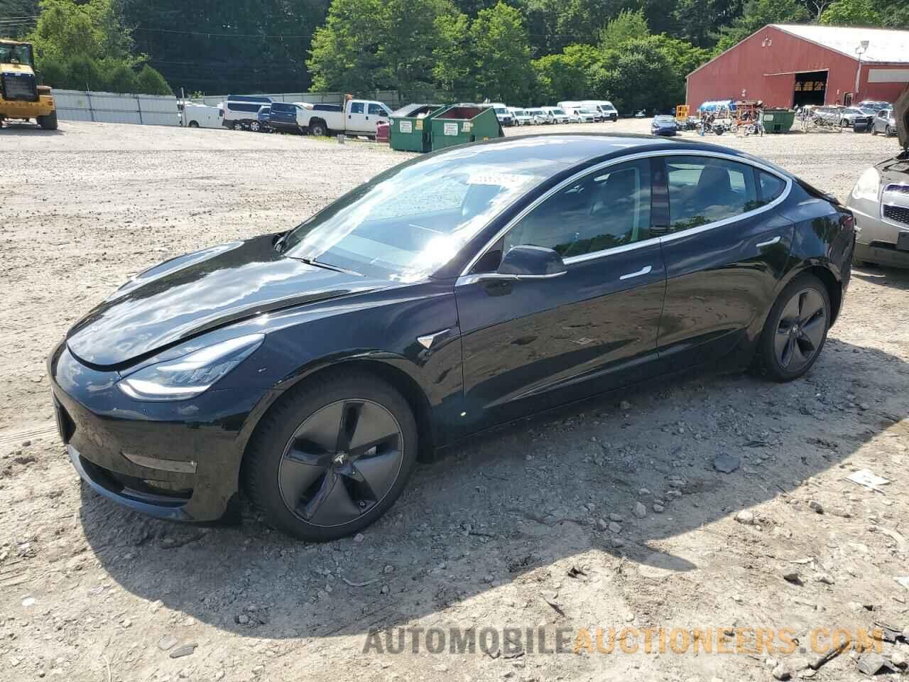 5YJ3E1EB4JF113337 TESLA MODEL 3 2018