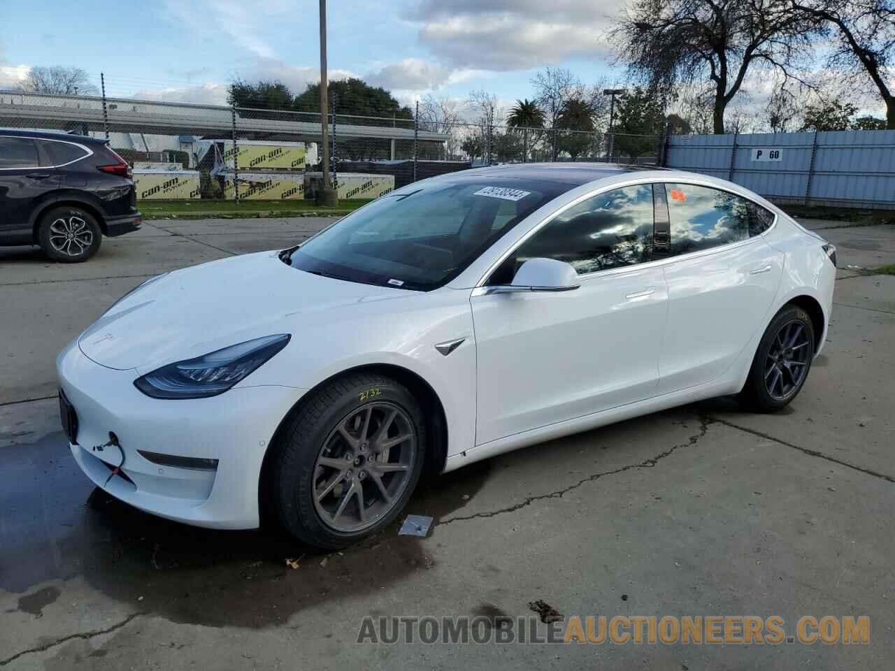 5YJ3E1EB4JF120644 TESLA MODEL 3 2018